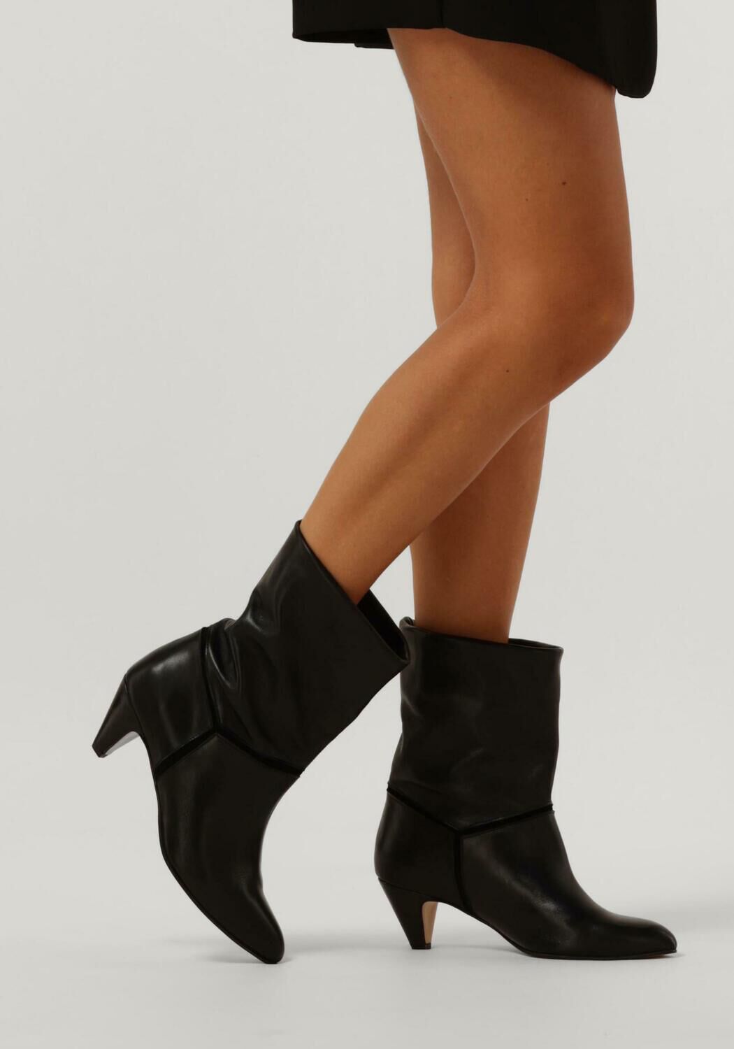 Anonymous chaussures new arrivals