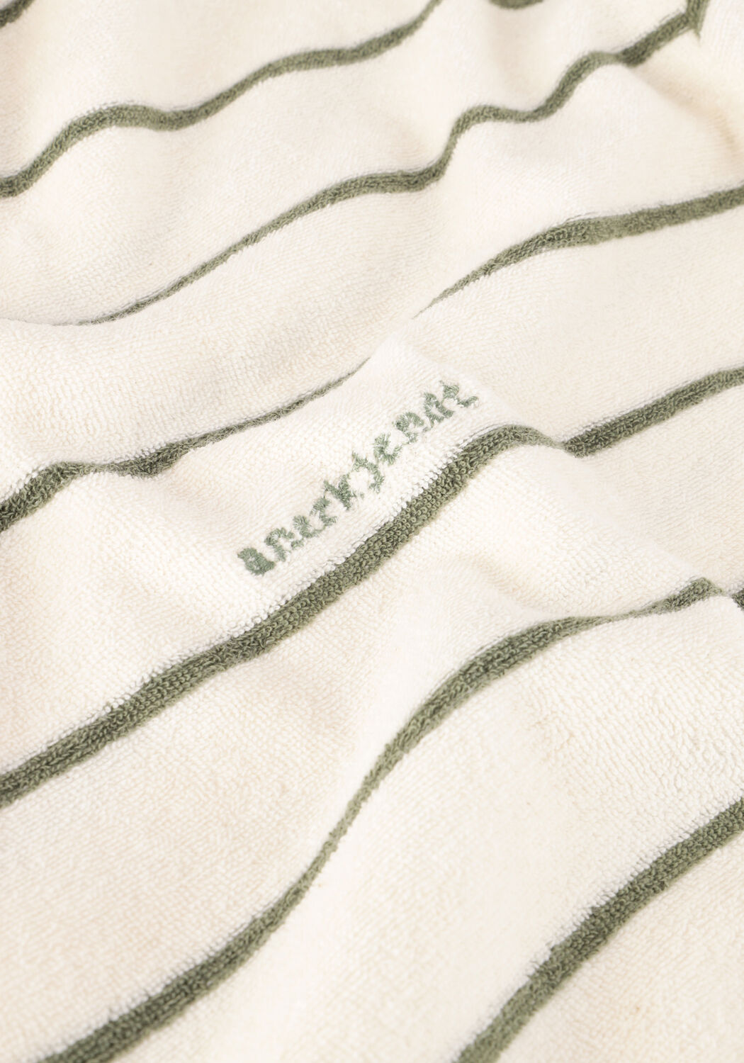 ANERKJENDT T-shirt AKKIKKI S/S FROTTE STRIPE TEE en beige - large