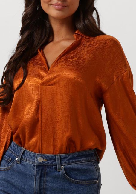 AMAYA AMSTERDAM EVI BLOUSE Blouses en orange - large