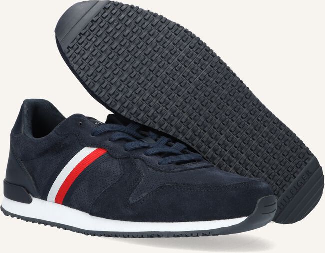 Blauwe TOMMY HILFIGER Sneakers ICONIC SUEDE Blauwe TOMMY HILFIGER Sneakers ICONIC SUEDE - large