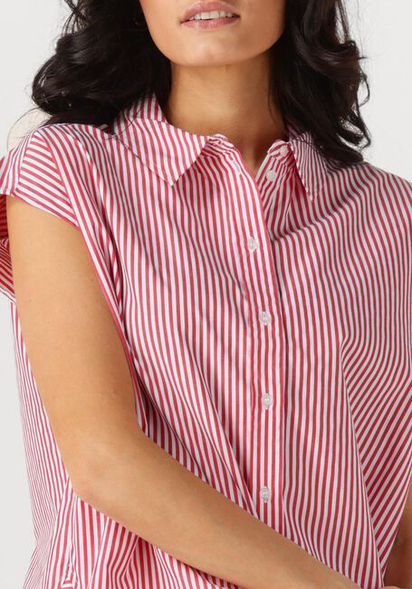 ANOTHER LABEL BENOITE SHIRT Blouses en rouge - large