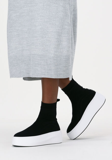 VIC MATIE Baskets montantes 1W3414D en noir - large