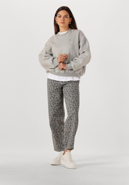 BY-BAR Pull BIBI LUCKY CURVE SWEATER en gris - large