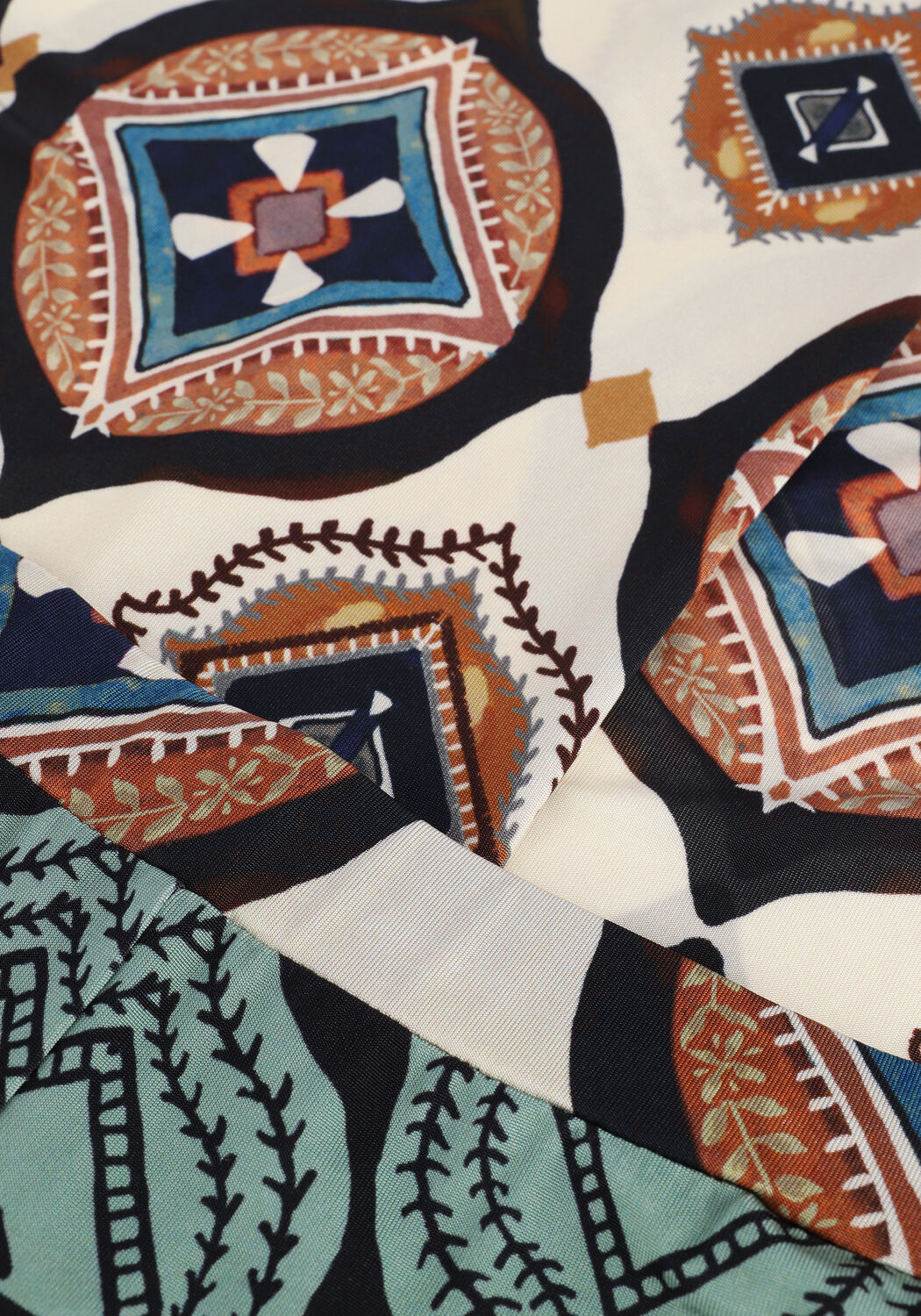 ANA ALCAZAR Pantalon large TROUSERS &Ouml;KOTEX 100 en multicolore - large