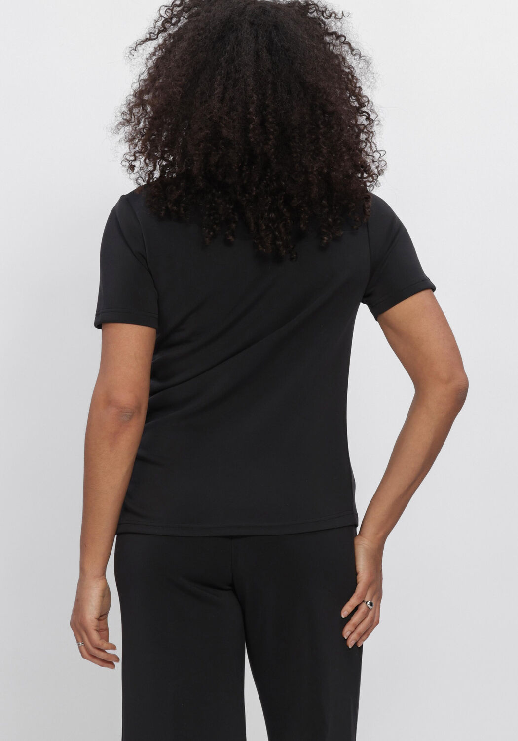 MY ESSENTIAL WARDROBE T-shirt MWHELLE ASSYMETRIC TEE en noir - large