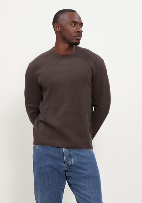 SELECTED MEN Chandail SLMMIKE LIGHT LS KNIT CREW NECK en marron - large