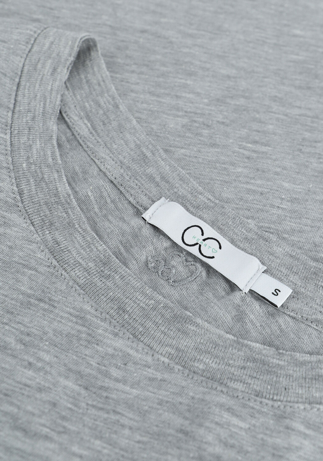 CC HEART T-shirt BASIC T-SHIRT en gris - large