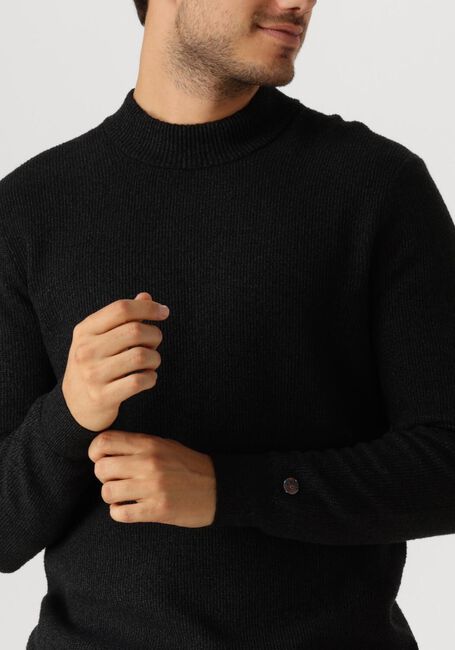CAST IRON Pull MOCK NECK FINE BOUCLE en noir - large