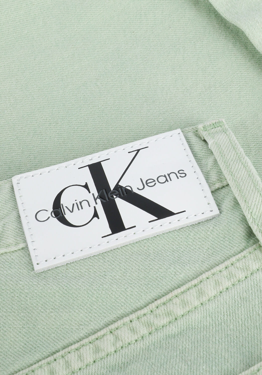 CALVIN KLEIN Pantalon courts MOM SHORT Bleu clair - large