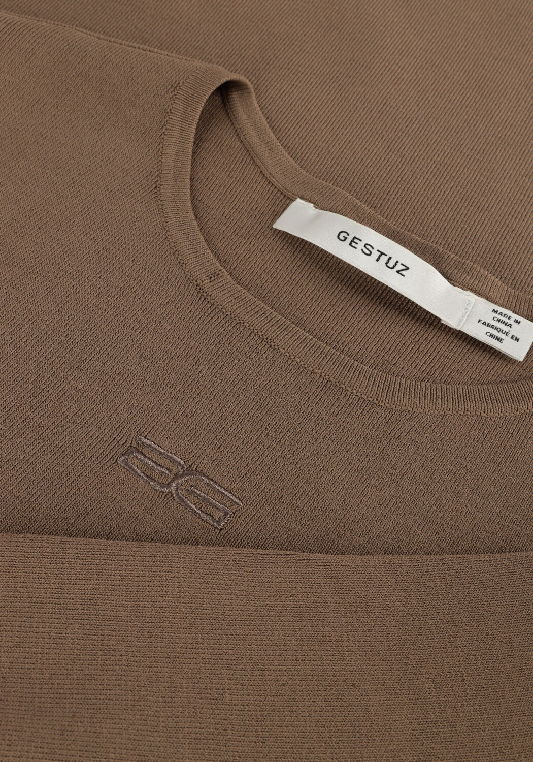 GESTUZ Robe midi BRIELLE en taupe - large