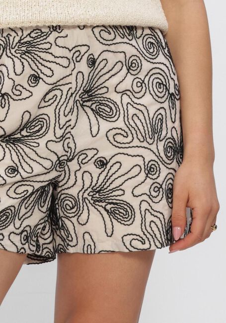OBJECT Pantalon courts OBJKERRY HW SHORTS en beige - large