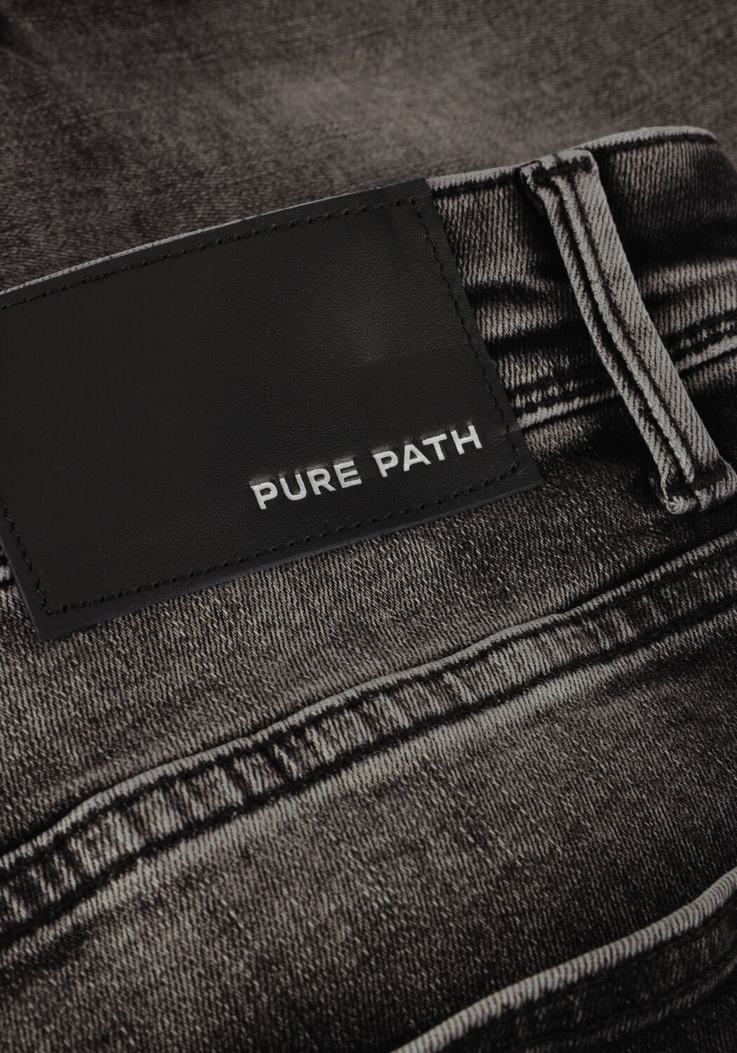 PURE PATH Pantalon courts W1288 THE STEVE en gris - large