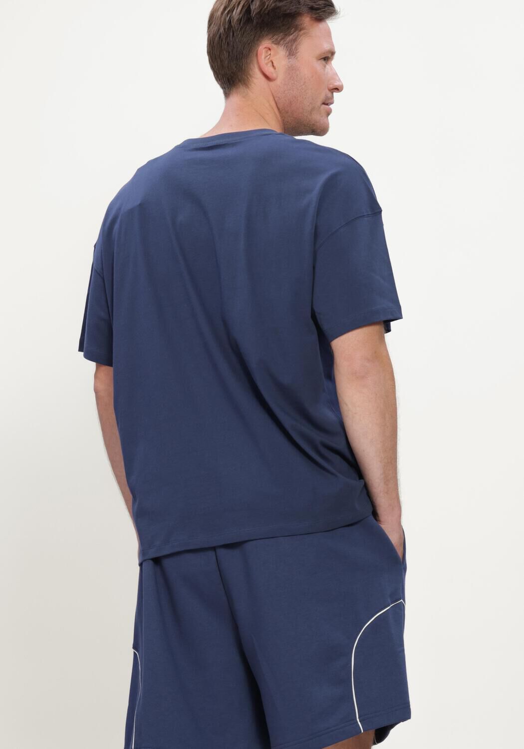 Donkerblauwe NEW BALANCE T-shirt TRACKSIDE T-SHIRT - large