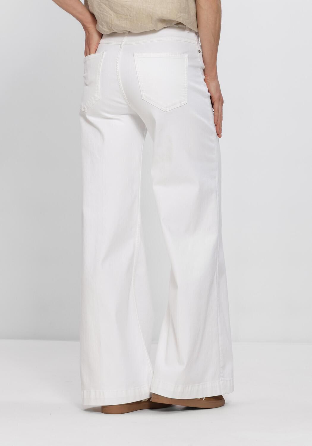 Witte CIRCLE OF TRUST Flared jeans PALMER DNM - large