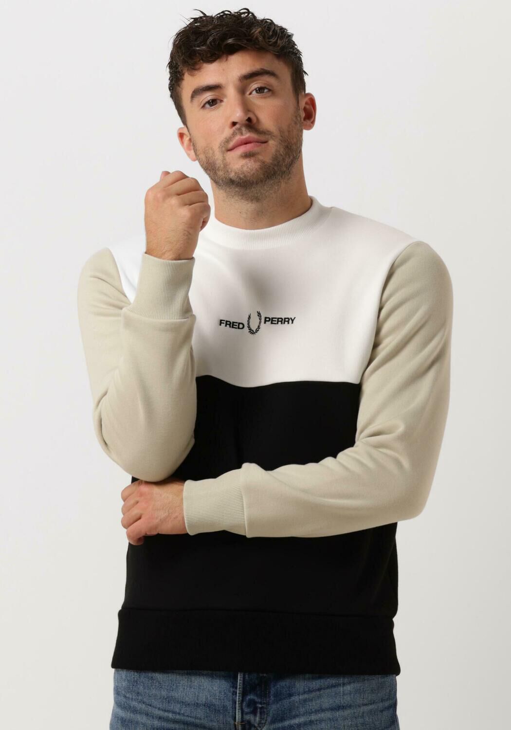 Grijze FRED PERRY Sweater COLOUR BLOCK SWEATSHIRT Omoda