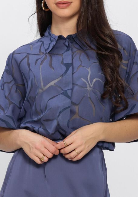 Blauwe ANOTHER LABEL  ALLUCA FLOWER SHIRT S/S - large