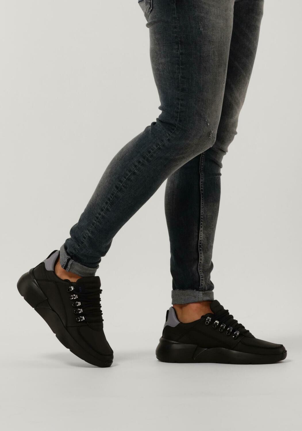 Nubikk zwarte sneakers clearance