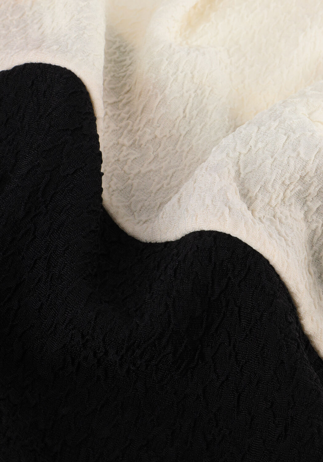 ENVII Haut ENBAT LS TEE 7070 en noir - large