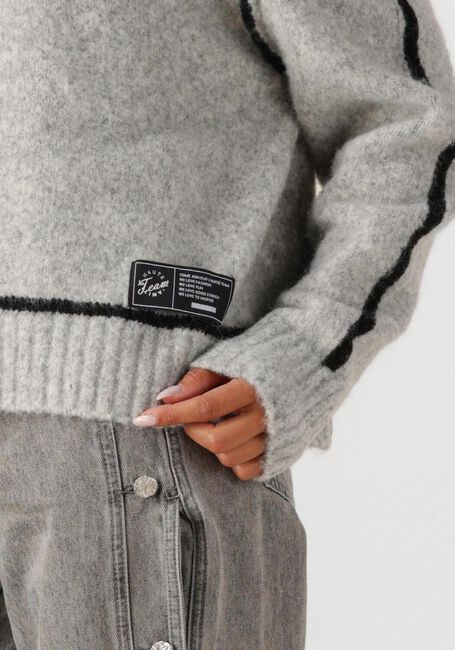 HAUTE L'AMITIÉ Pull TOBY HEM LINE KNIT Gris clair - large