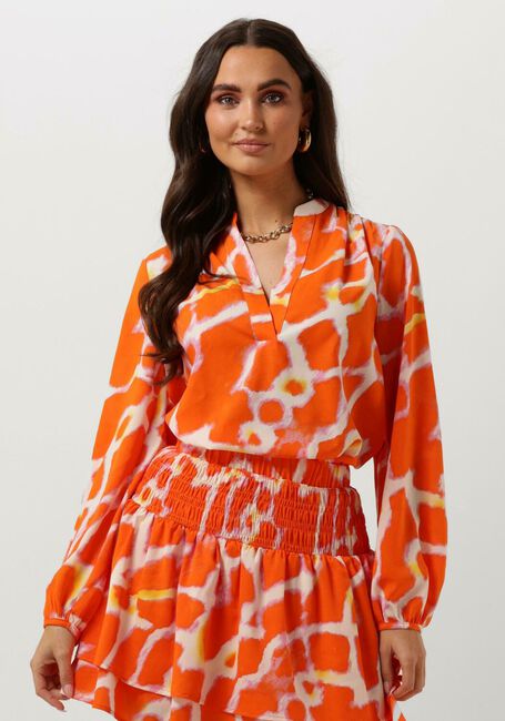Oranje STUDIO AMAYA  DORIS - large