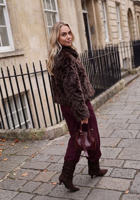 SUMMUM Manteau en fausse fourrure JACKET SOFT FAUX FUR en marron - large