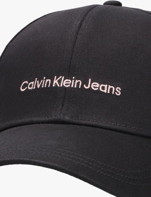 CALVIN KLEIN INSTITUTIONAL CAP Casquette en noir - large