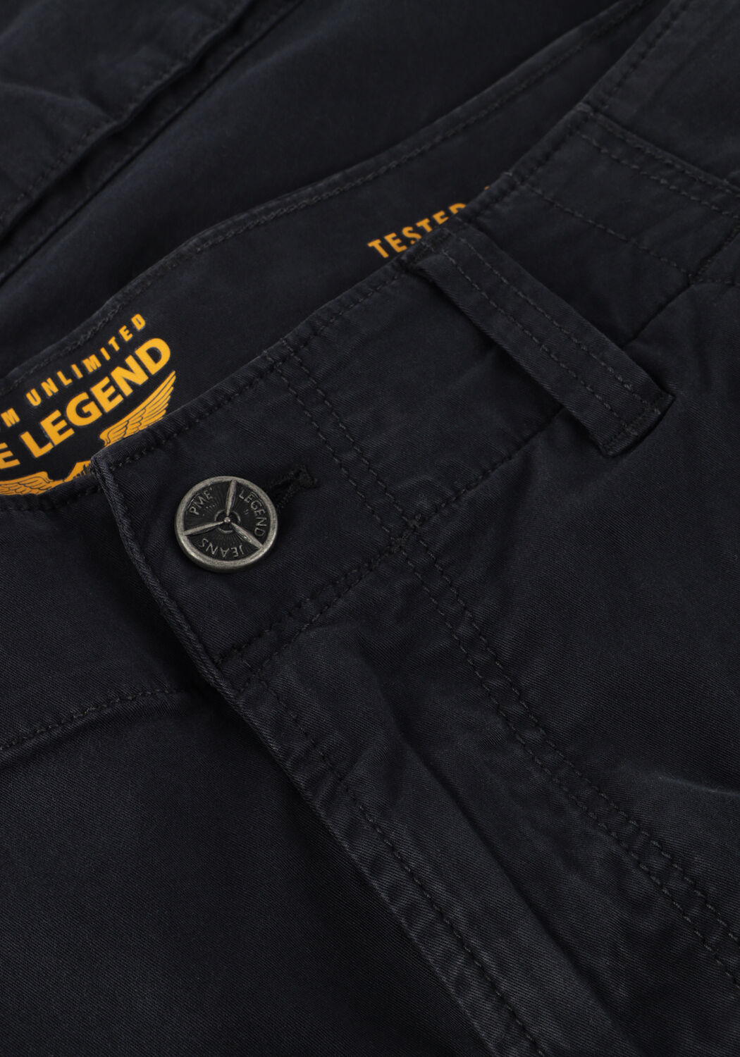 PME LEGEND Pantalon courte NORDROP CARGO SHORTS Bleu fonc&eacute; - large