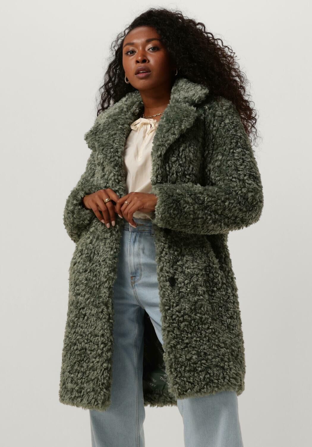 GIACOMO THE JACKET Manteau en fausse fourrure 6612775 en vert Omoda