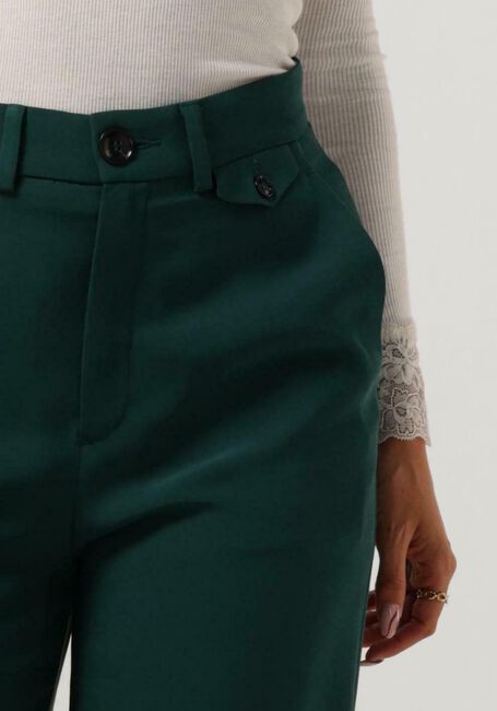 VANILIA Pantalon large CREPE CLEAN CHINO en vert - large