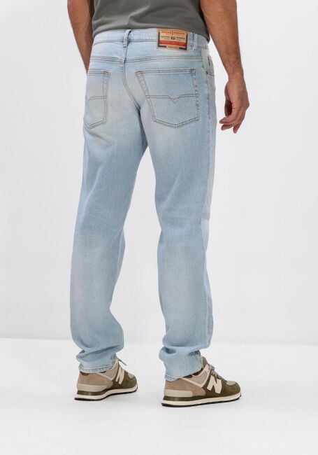 DIESEL Straight leg jeans 2023 D-FINITIVE Bleu clair - large