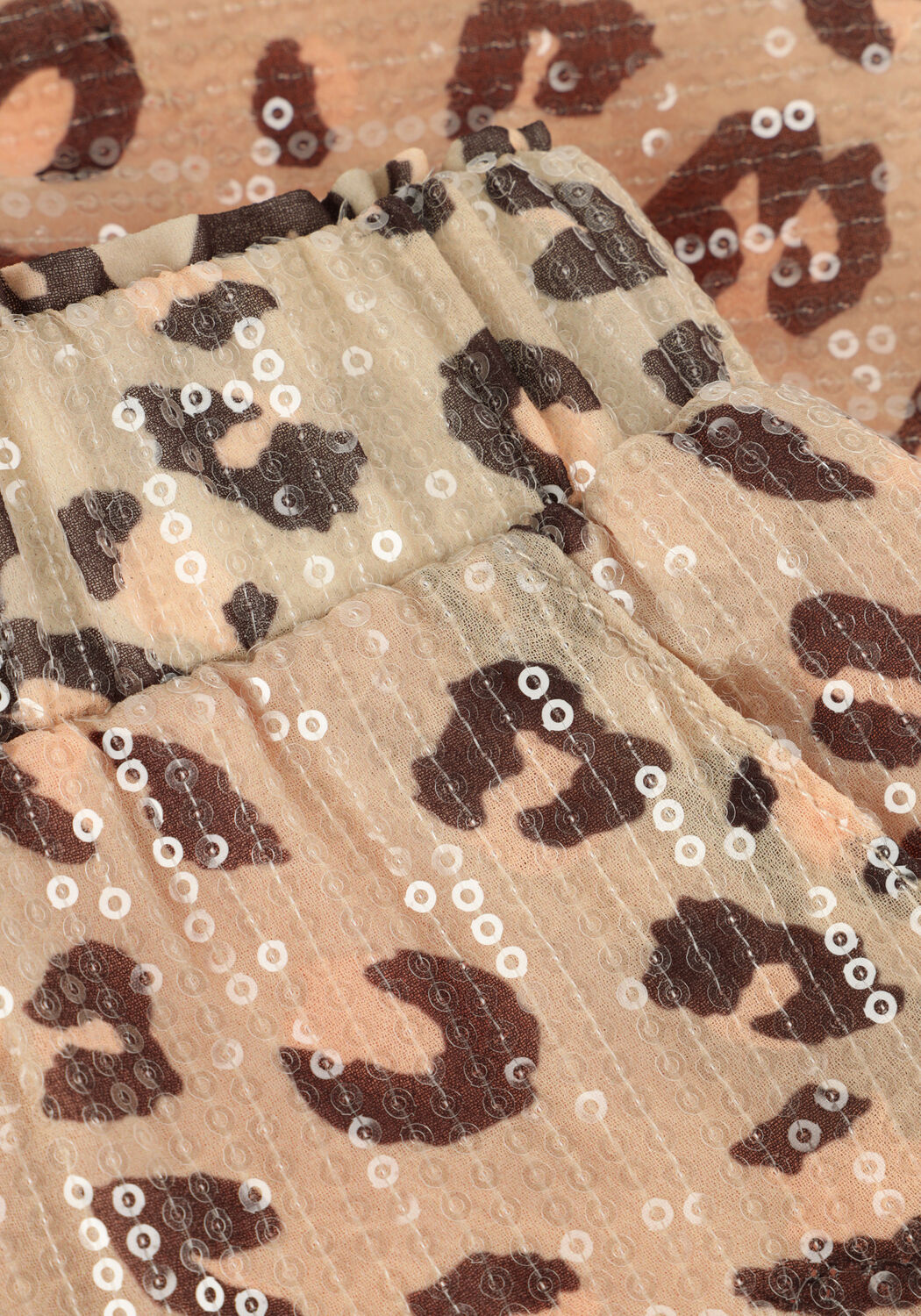 LIKE FLO Pantalon courte FAYETTO FLO SHORT en marron - large