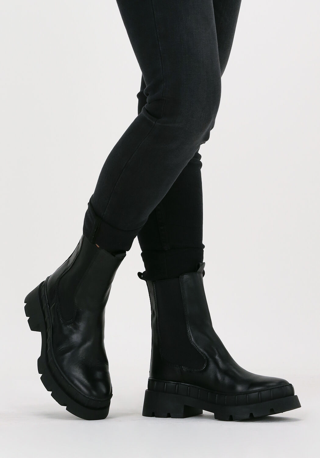 OMODA Bottines chelsea LPNORA-02 en noir - large