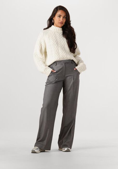 Witte ANOTHER LABEL Trui BECKA KNITTED PULL L/S - large