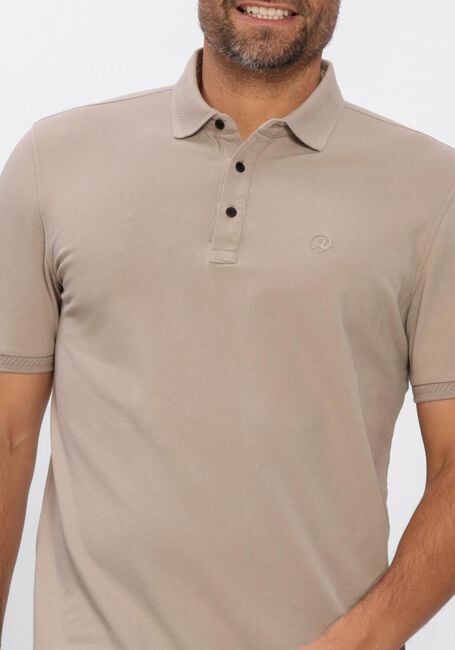 CAST IRON Polo SLIM FIT FINE PIQUE ESSENTIAL en beige - large