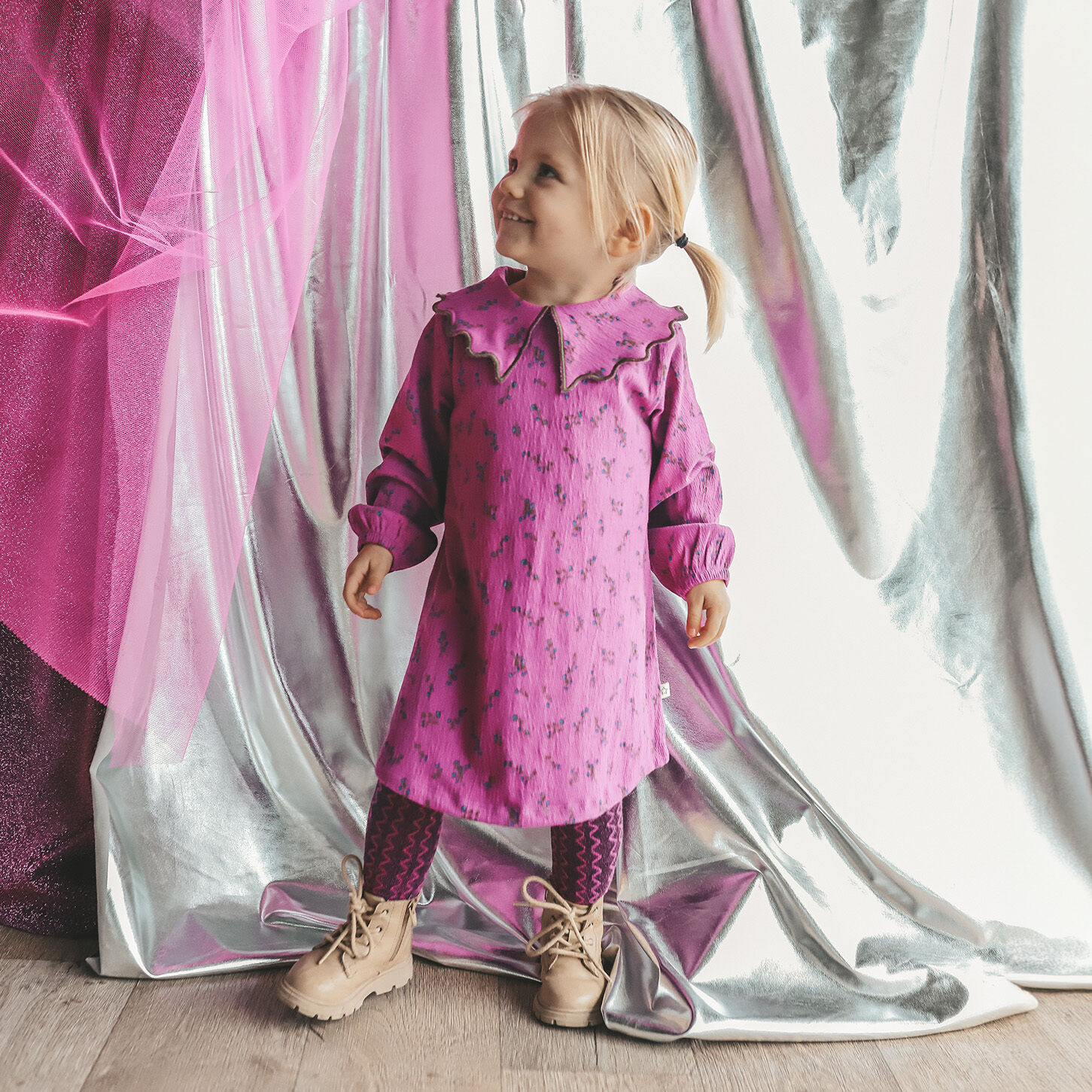 Paarse YOUR WISHES Mini jurk ANTIQUE FLOWER COLLAR DRESS - large