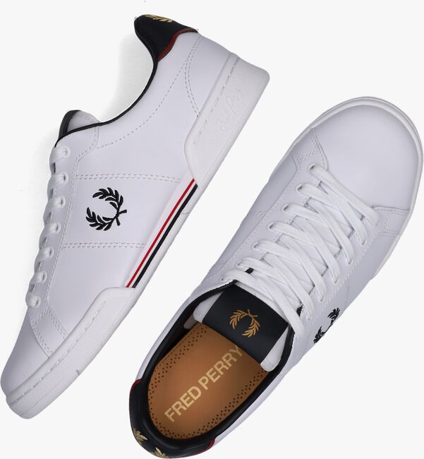 Witte FRED PERRY Lage sneakers B1252 - large