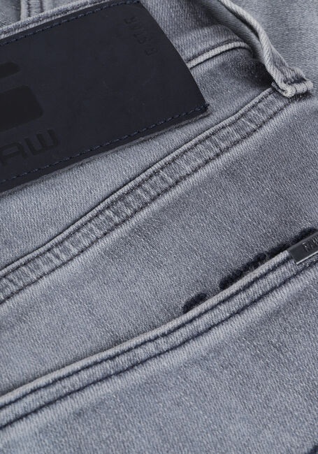 G-STAR RAW Pantalon courte 3301 SLIM SHORT en gris - large