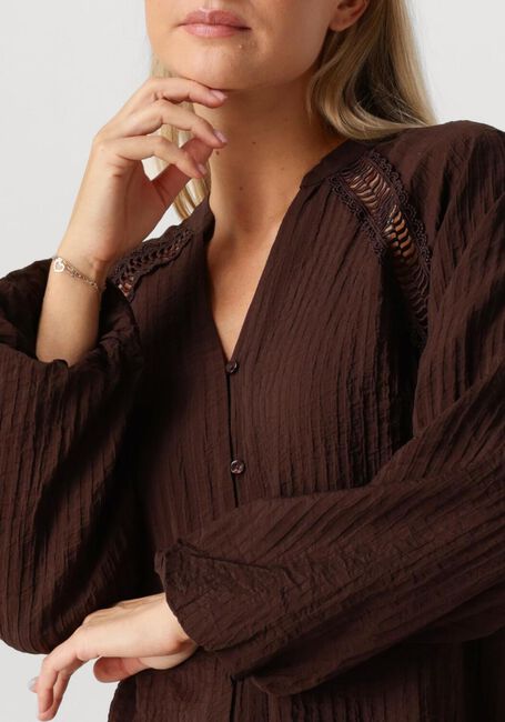 CO'COUTURE SHINA LACE V-SHIRT Blouses en marron - large