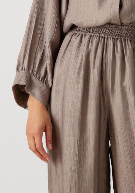 KNIT-TED Pantalon large NOA en taupe - large