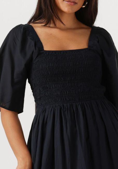 SELECTED FEMME Robe maxi SLFDORA SS ANKLE DRESS en noir - large