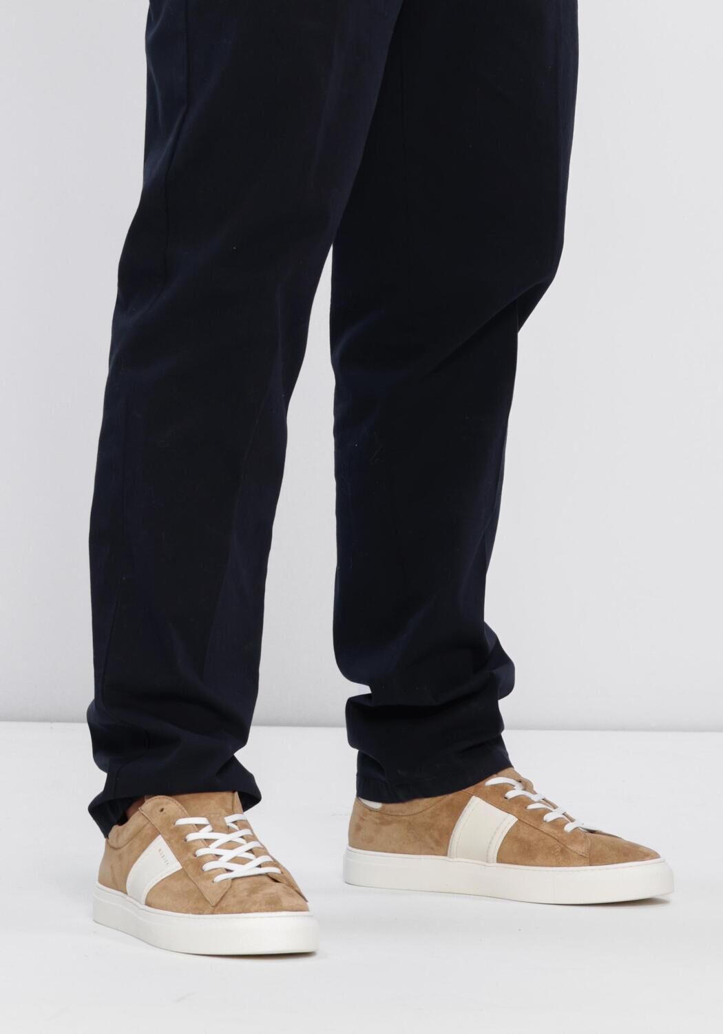 NUBIKK JASE MORRIS Baskets en cognac - large