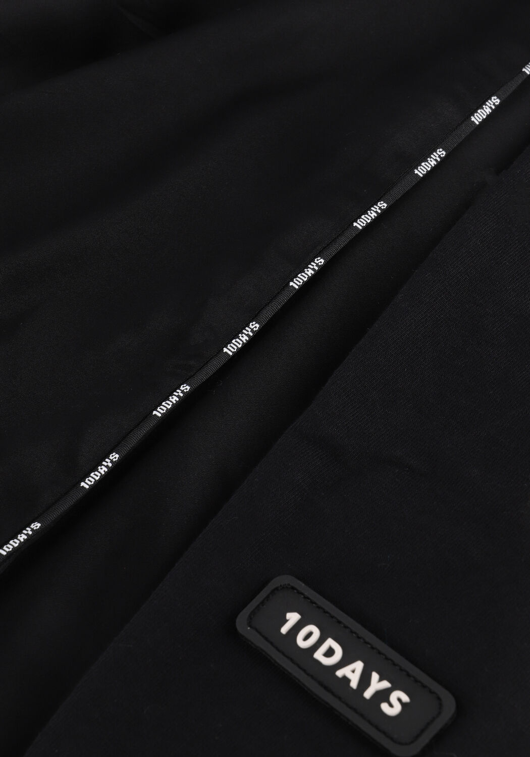 Zwarte 10DAYS  FLOWY BLOUSE - large