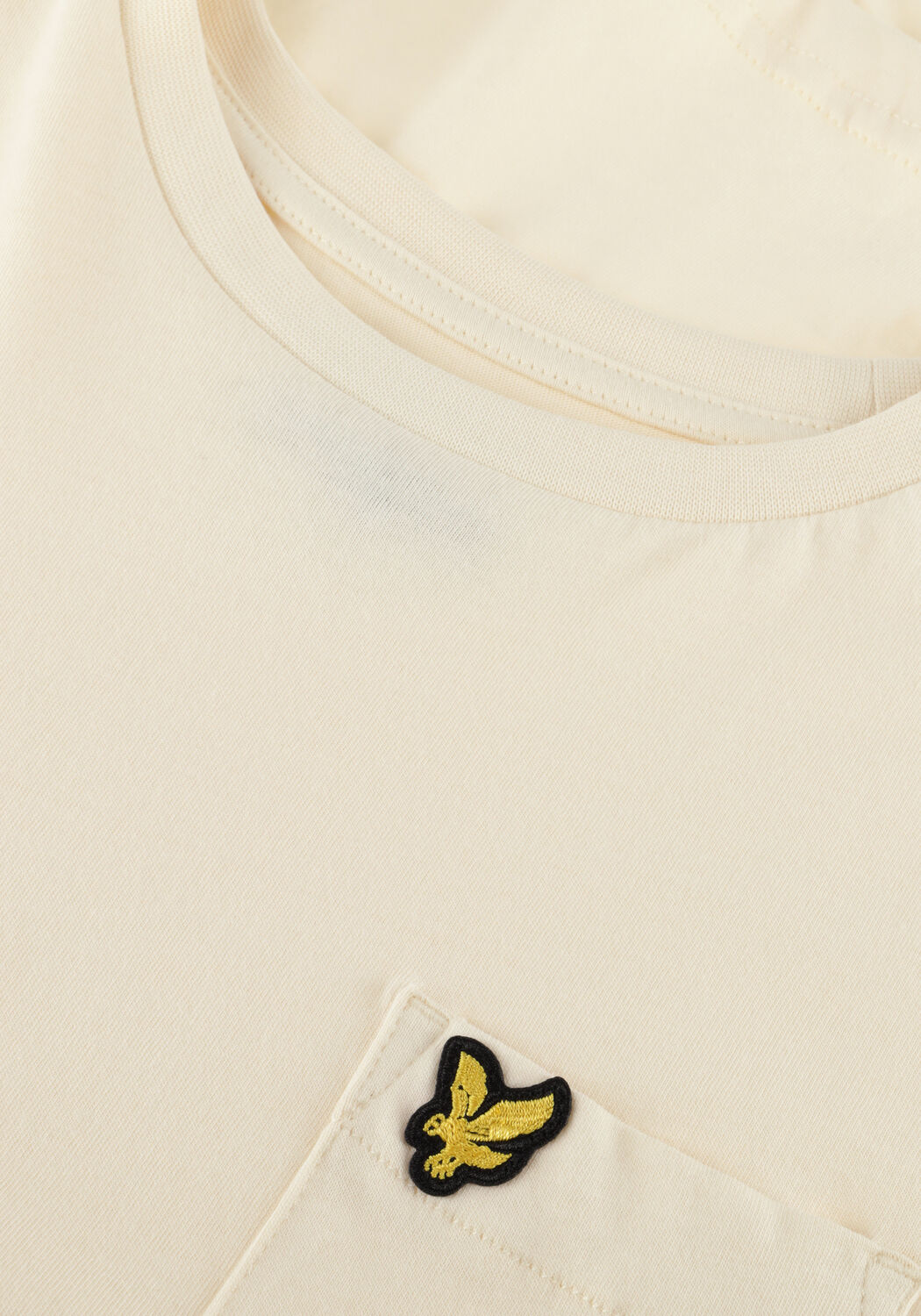 LYLE & SCOTT T-shirt POCKET TEE en beige - large