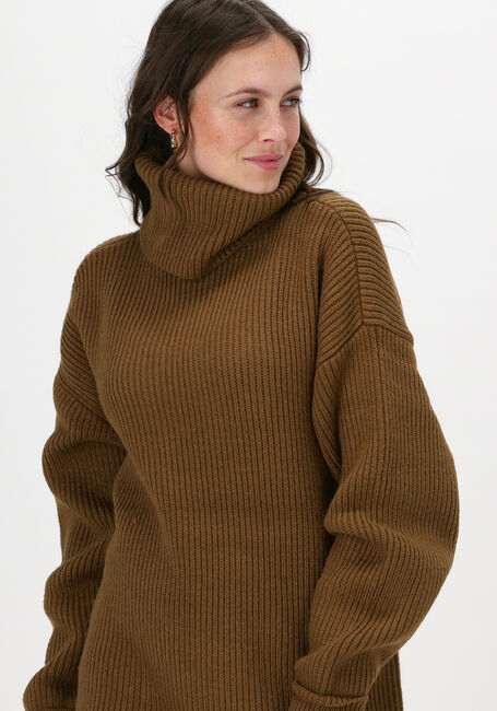 RIANNE MEIJER x NA-KD Pull HIGH NECK RIBBED SWEATER en marron - large