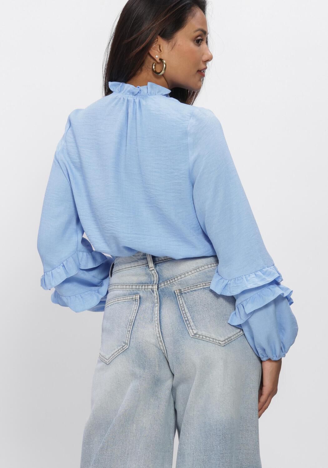 Lichtblauwe YDENCE  BLOUSE JACKY - large