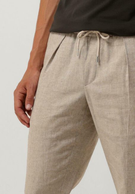 PROFUOMO Pantalon TROUSERS 843 SPORTCORD en beige - large