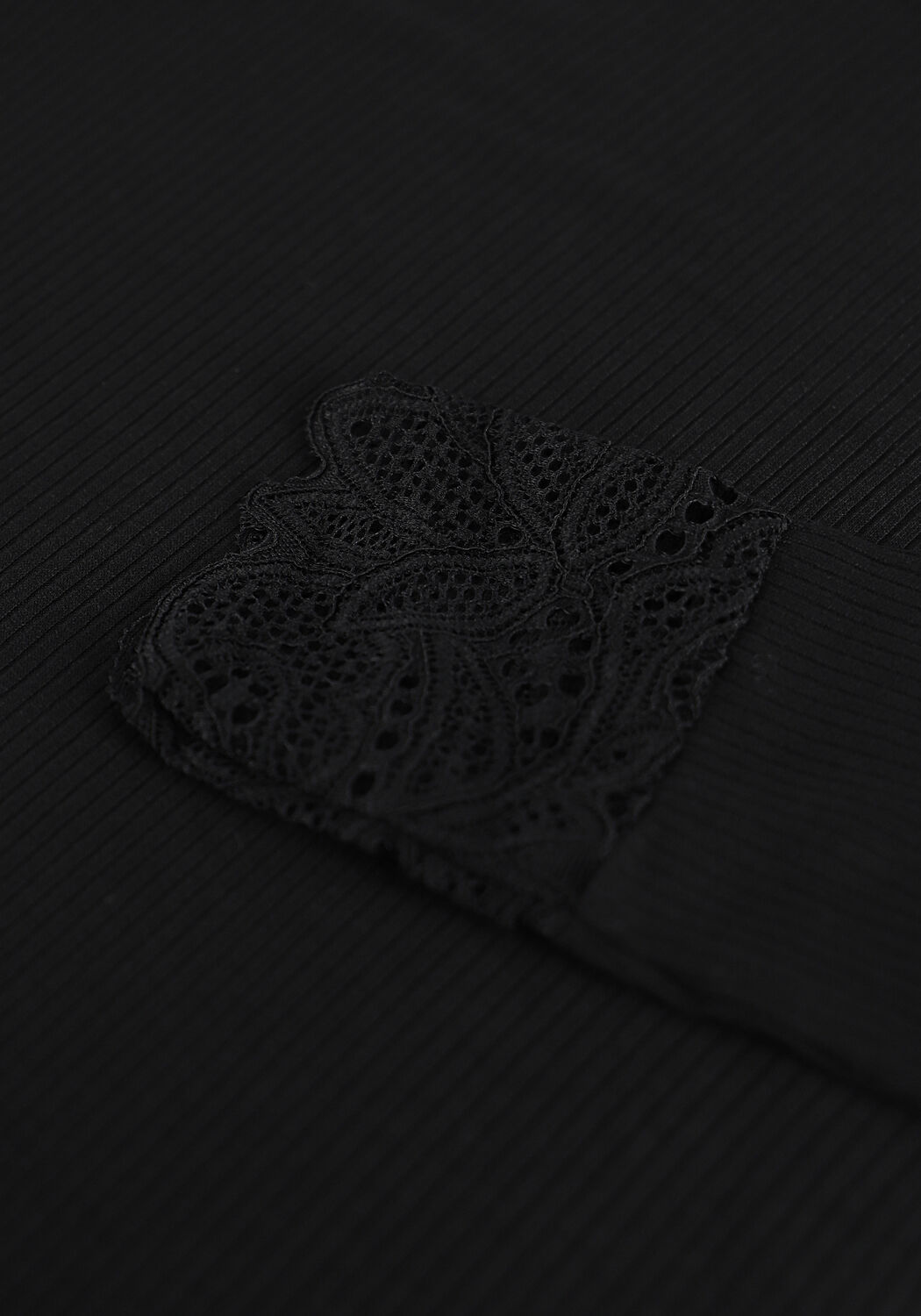 Zwarte Y.A.S. T-shirt YASELLE TOP - large