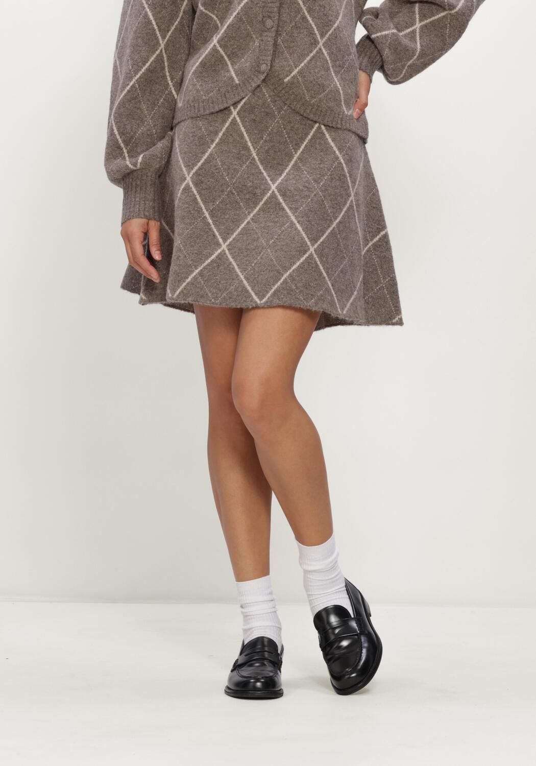 NOTRE-V Mini-jupe NV-IESKE en taupe - large
