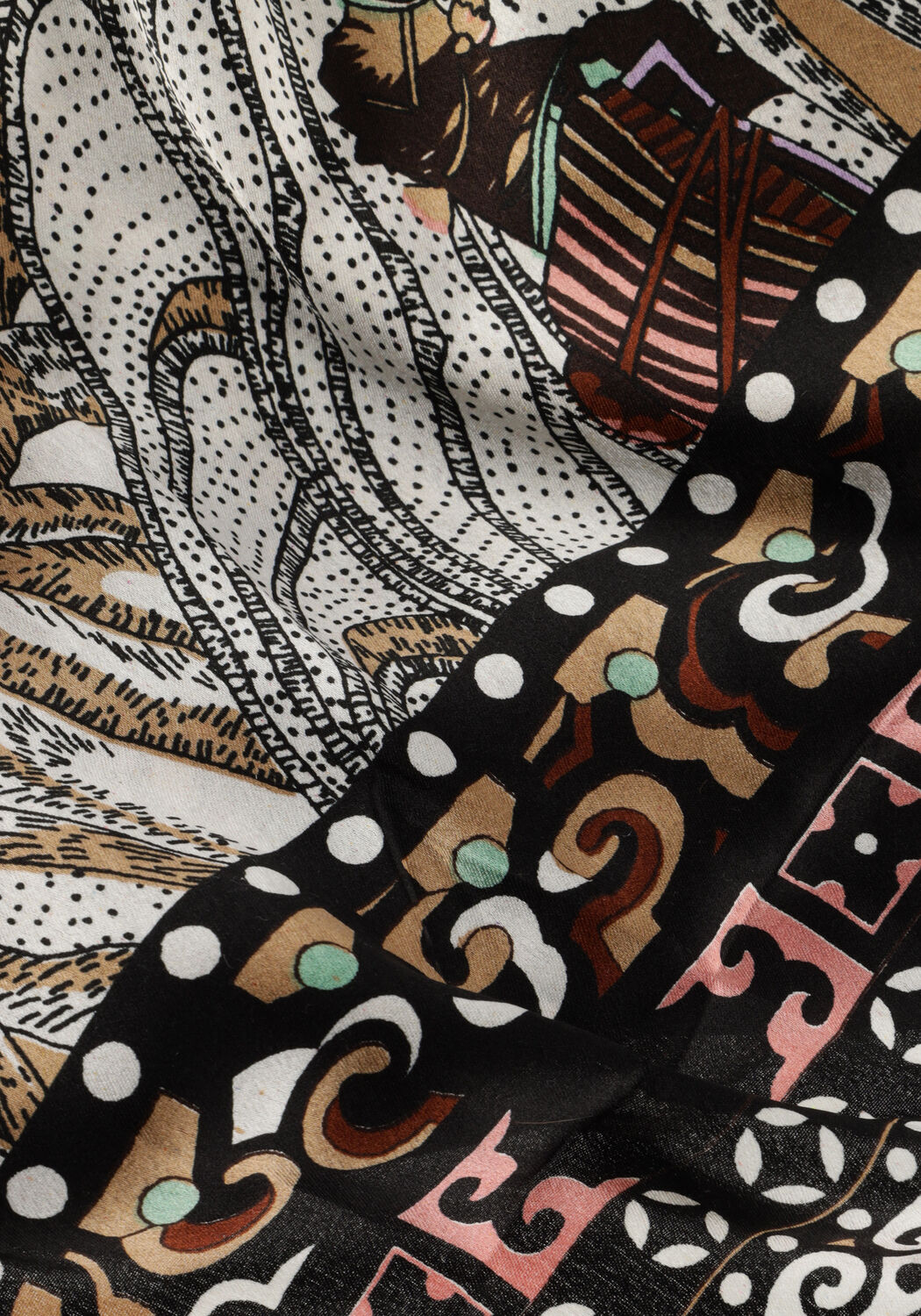 SUMMUM SCARF TRIANGLE PRINT Foulard en noir - large