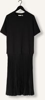 Zwarte INWEAR Maxi jurk LAICENTIW VINCENT PLISSE DRESS Zwarte INWEAR Maxi jurk LAICENTIW VINCENT PLISSE DRESS - medium